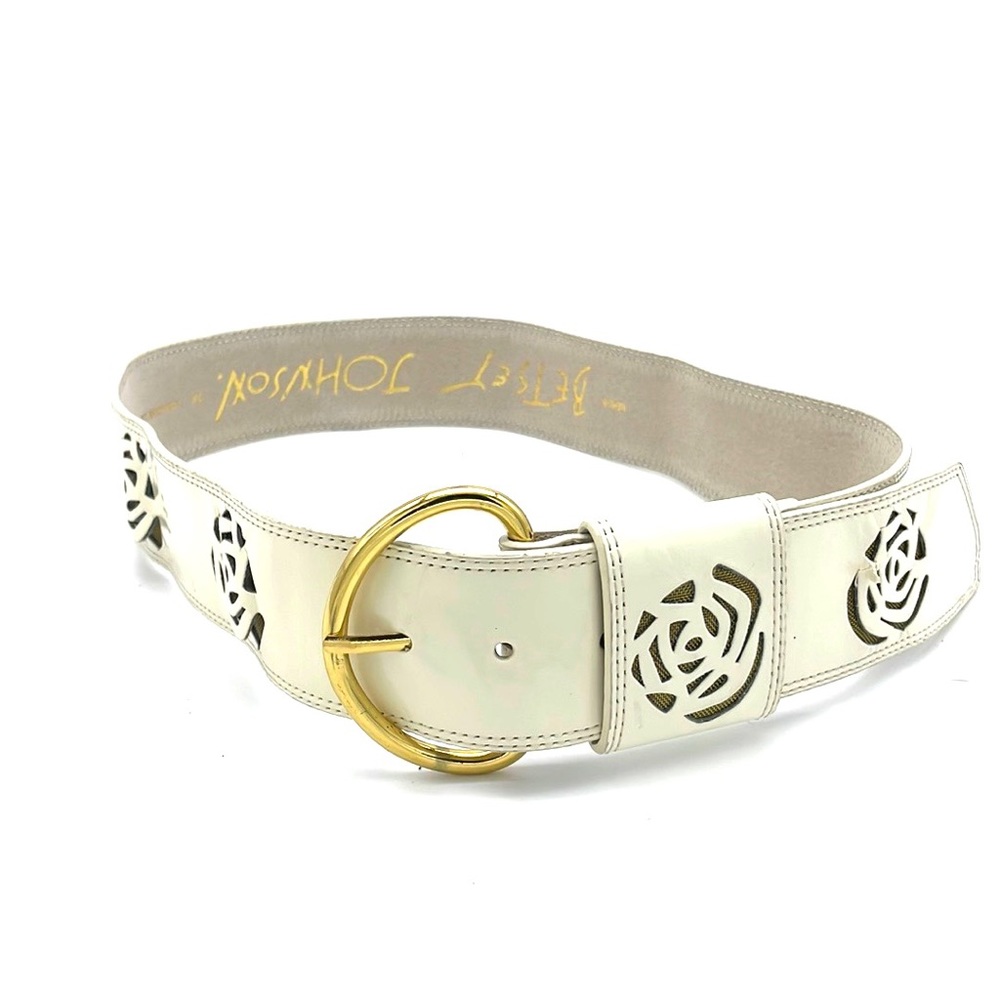 Betsey Johnson Rose Cutout Patent Leather Belt Floral White & Gold Size Medium
